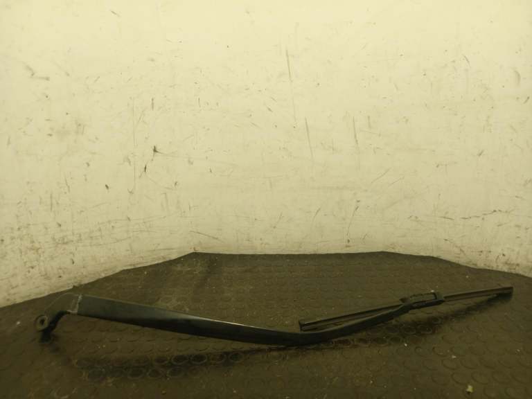 Lexus Ct200 Wiper Arm Front Left 2011-2020 5 Door Hatchback