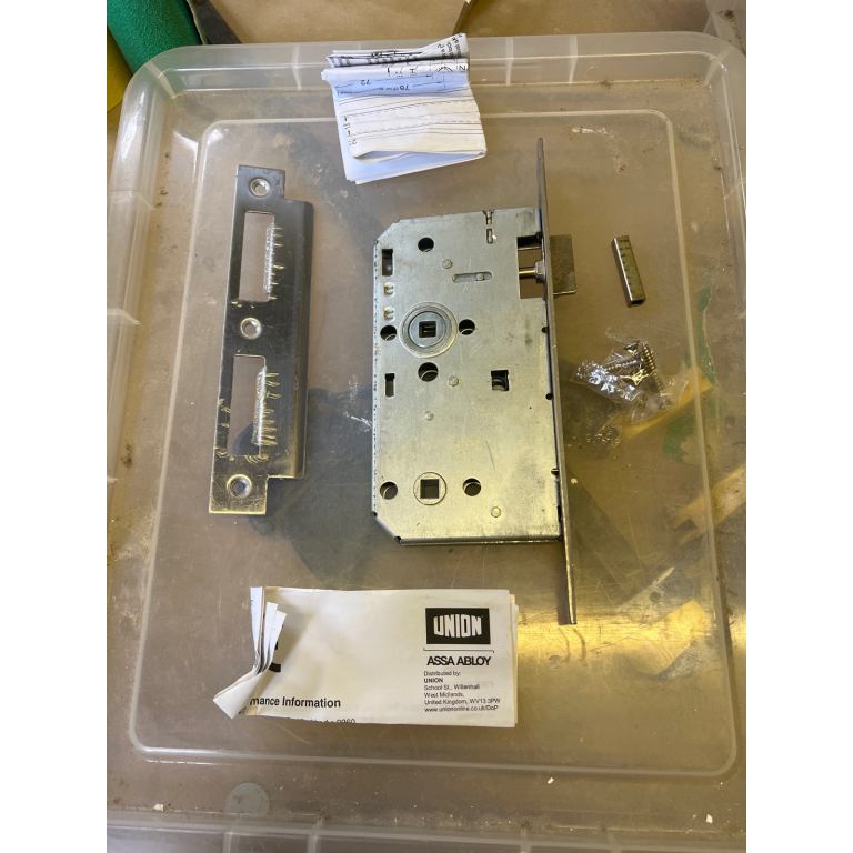 Union bathroom/toilet lock