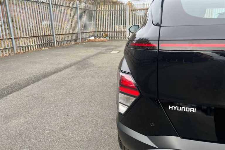 2025 Hyundai KONA 1.0T 100 Advance 5dr HATCHBACK PETROL Manual