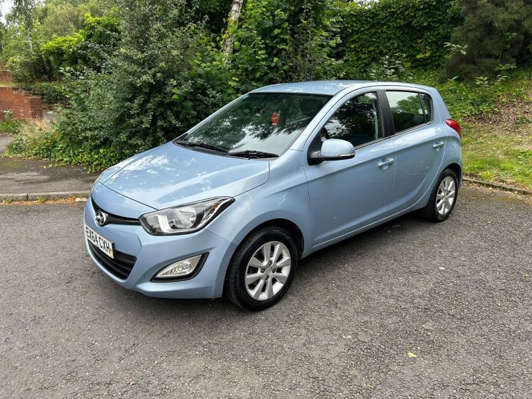 HYUNDAI I20 1.2 PETROL 5 DOORS 12 MONTHS MOT FULL SERVICE HISTORY 