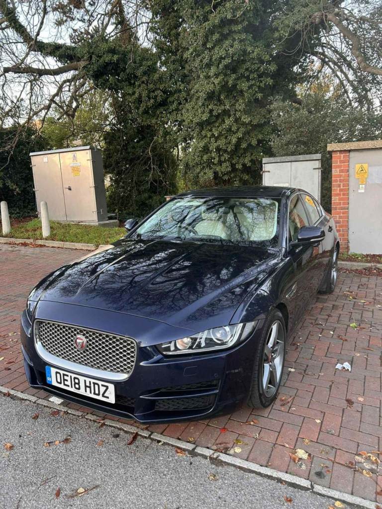 Jaguar XE