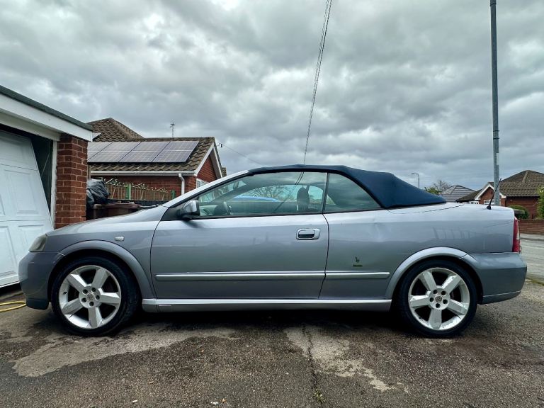 Vauxhall Astra Convertible’Bertone’