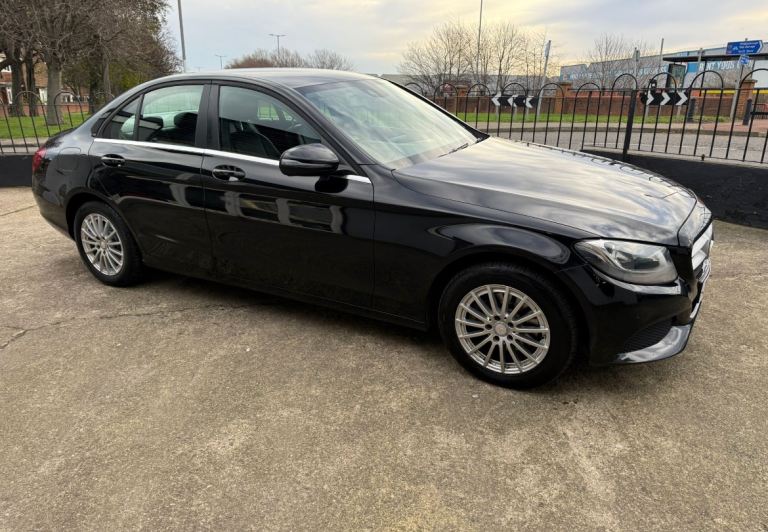 Mercedes-Benz, C CLASS, Saloon, 2016, Manual, 2143 (cc), 4 doors