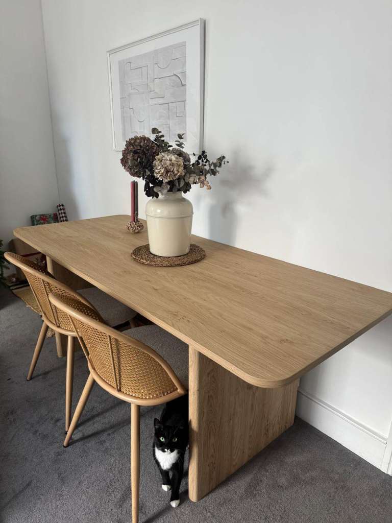 Oak large dining table