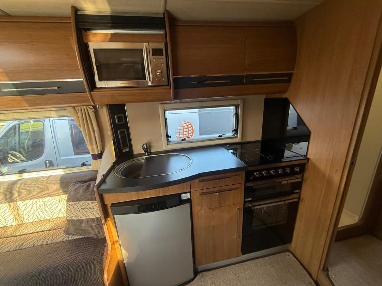 2012 Fiat Ducato AUTO TRAIL FRONTIER MOHAWK 4 BERTH MOTORHOME WITH FIXED BED