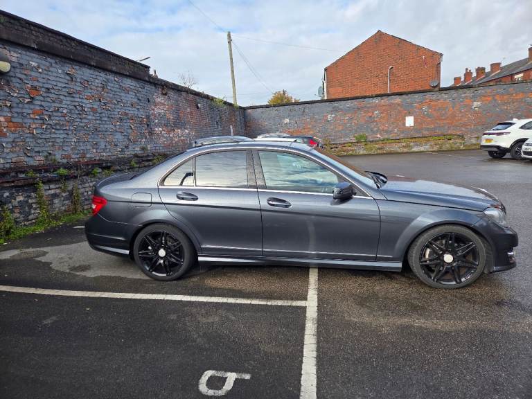 Mercedes-Benz, C CLASS, Saloon, 2013, Semi-Auto, 2143 (cc), 4 doors