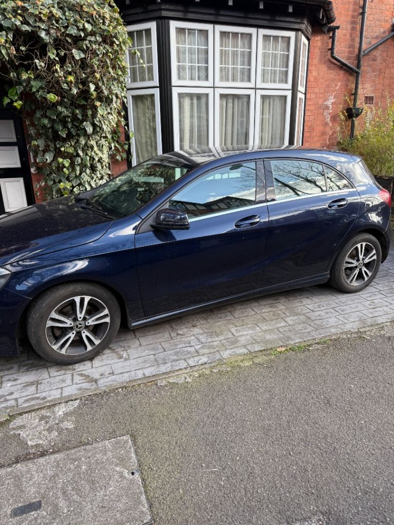 Mercedes-Benz, A CLASS, Hatchback, 2017, Manual, 1461 (cc), 5 doors