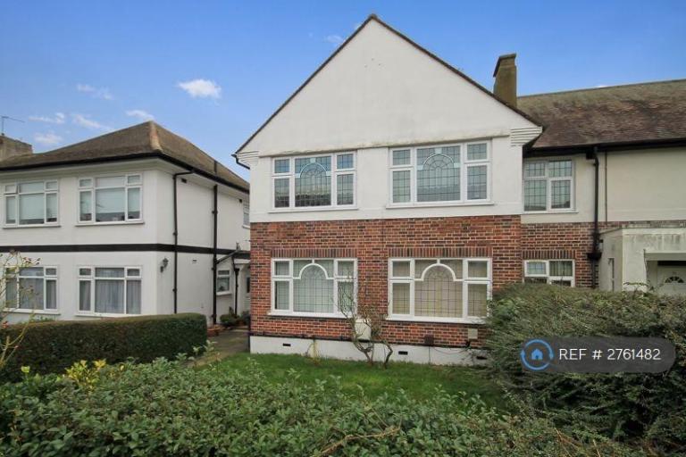 2 bedroom flat in Goring Way, Greenford, UB6 (2 bed) (#2761482)