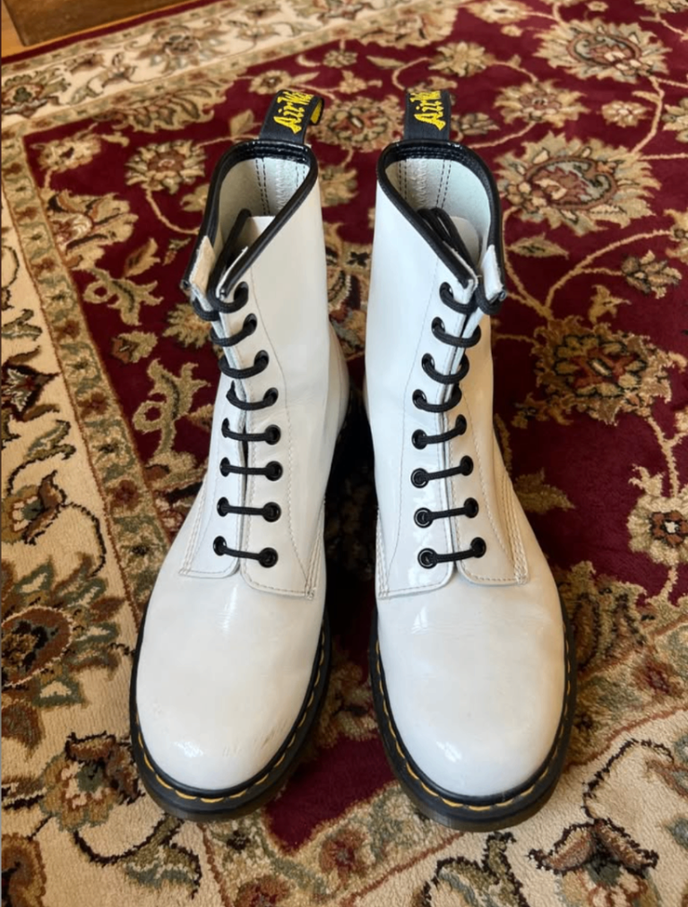 Dr Martens White Patent Lace Up Leather Boots UK Size 8