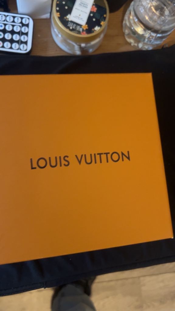 Louis Vuitton Belt – Black Leather, Brand New