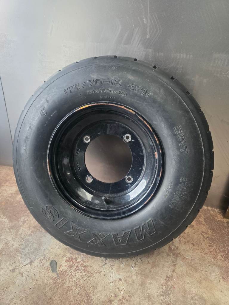 SMC Quadzilla 250e Wheel & Tyre 175/70/10 4 Stud Front Tyre