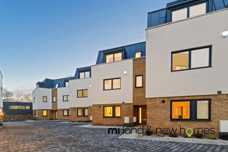 One bedspace available 