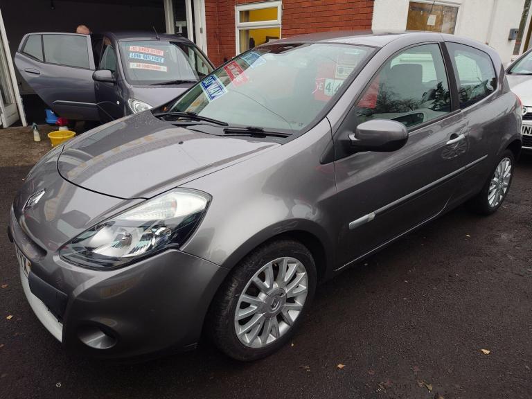 2011 Renault Clio 1.2 Dynamique TomTom Euro 5 3dr HATCHBACK Petrol Manual