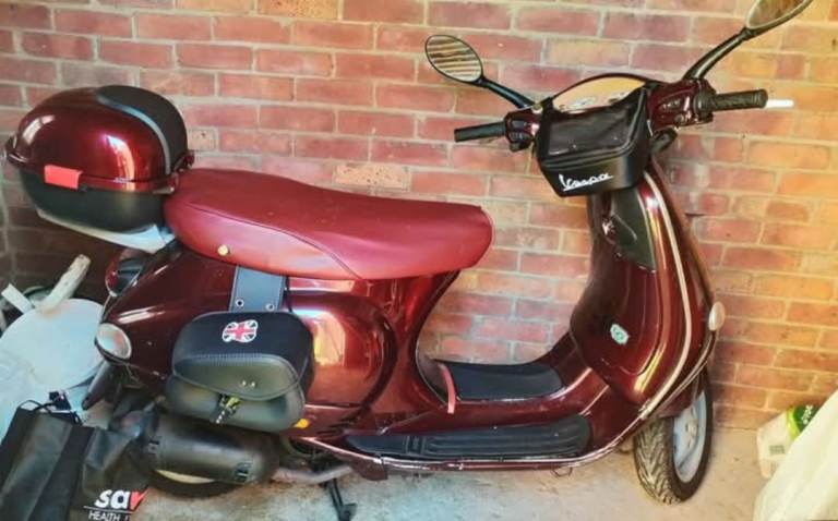 Piaggio, VESPA, 2003, 124 (cc)