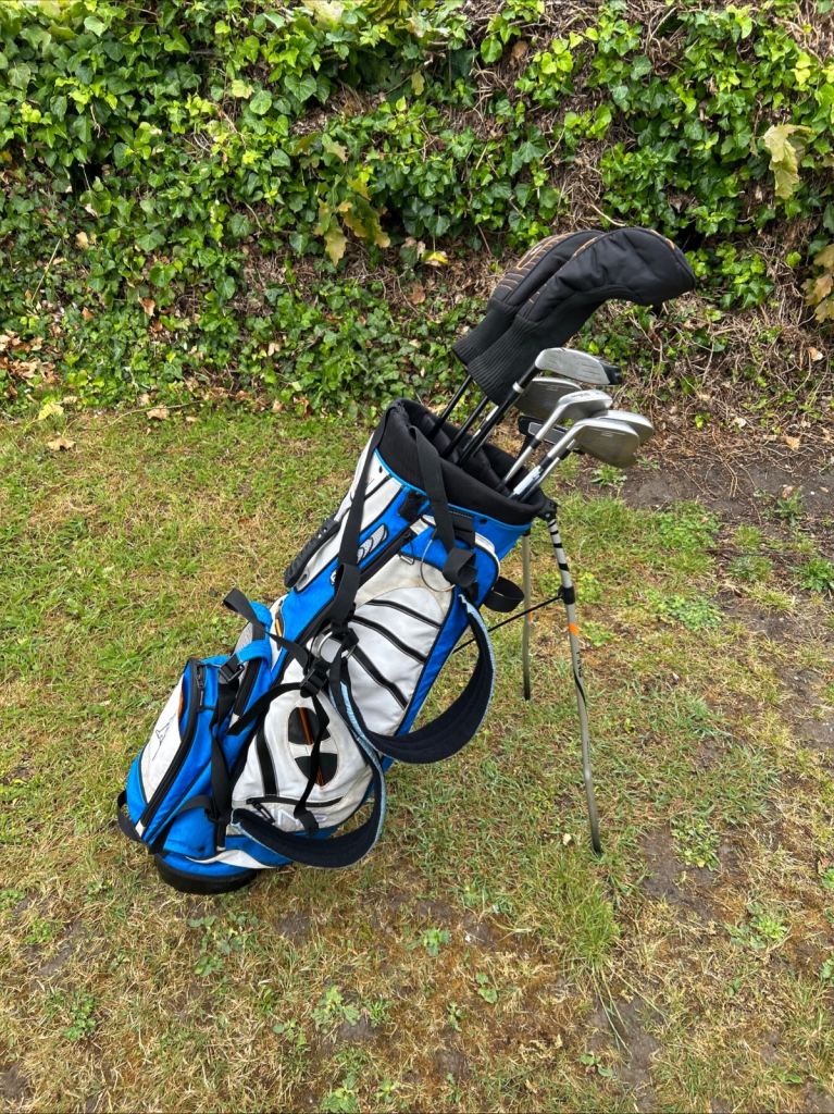 Men’s Golf Clubs Wilson Driver 3 Wood Hybrid 6-9 Iron Sw Pw Putter Ping Bag 