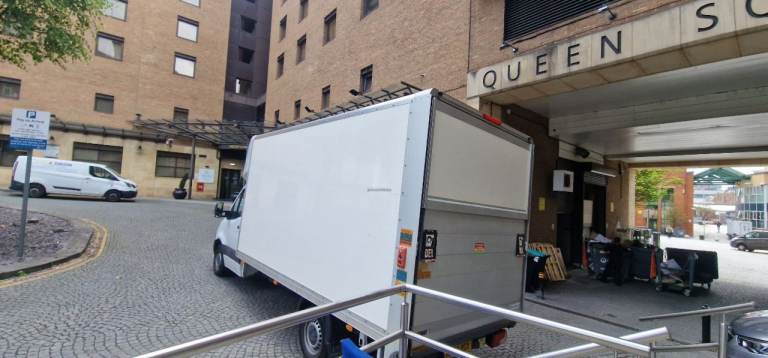 Man and Van Removals House Flat Office Clearance 