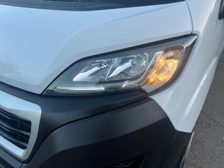 2022 Peugeot Boxer 2.2 BlueHDi H2 Professional Van 140ps PANEL VAN DIESEL Manual