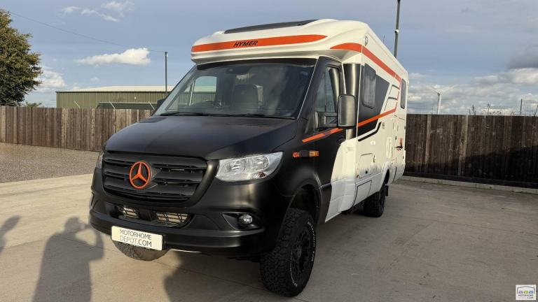 Hymer 580MLT, twin beds, automatic, solar, motorhome for sale
