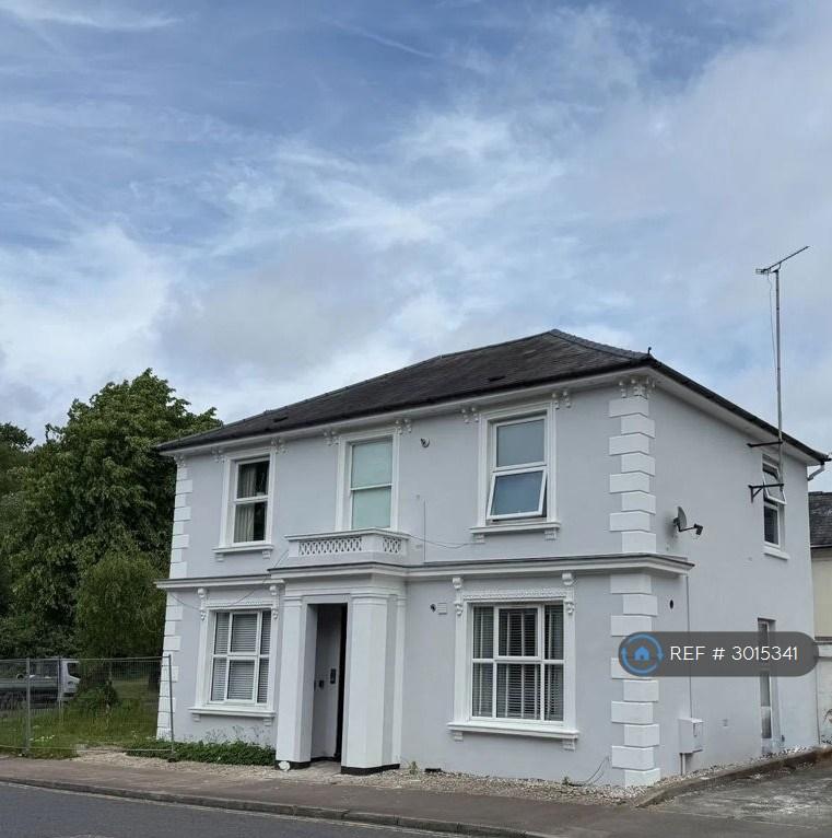 3 bedroom flat in Eridge Road, Tunbridge Wells, TN4 (3 bed) (#3015341)