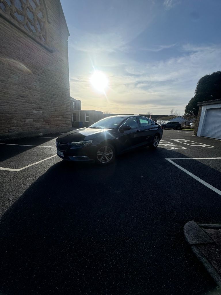 Vauxhall, INSIGNIA, Hatchback, 2019, Manual, 1598 (cc), 5 doors