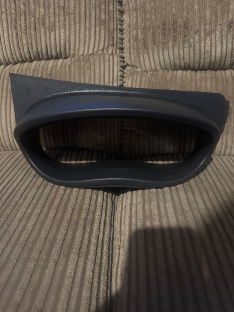 2012 Vauxhall Vivaro Speedo plastic panel 