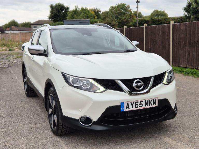2015 Nissan Qashqai 1.2 DIG-T n-tec+ XTRON 2WD Euro 6 (s/s) 5dr HATCHBACK Petrol Automatic