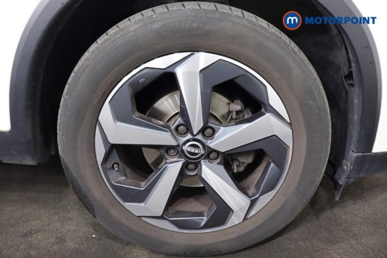 2022 Nissan Qashqai 1.3 DiG-T MH 158 N-Connecta 5dr Xtronic HATCHBACK PETROL Automatic