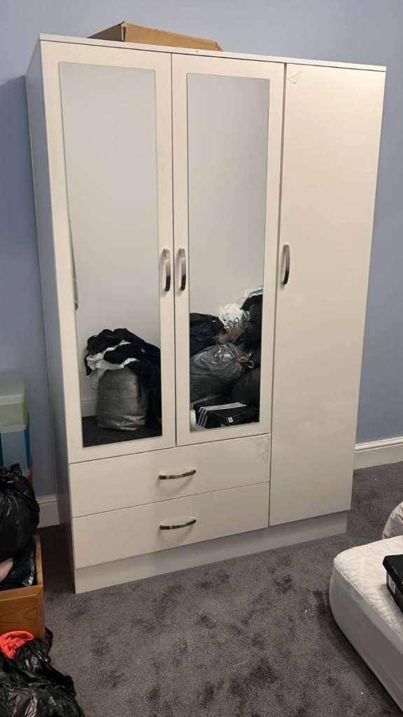 Wardrobes available & all kinds New Furniture