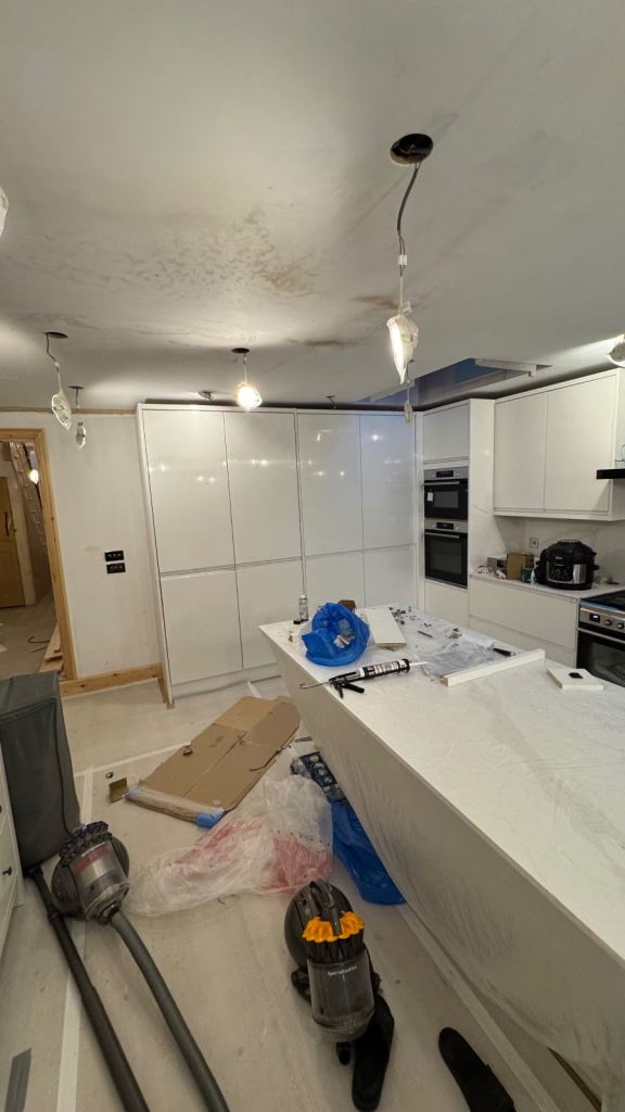  New White Gloss Kitchen Units