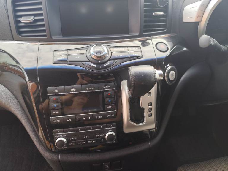 Nissan, 2010, 2480 (cc) 7 seater 