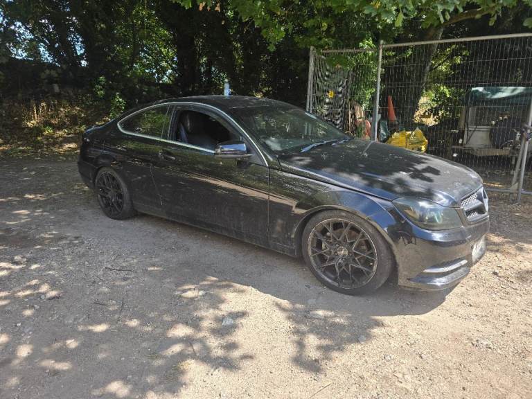 Mercedes-Benz, C CLASS, Coupe, 2013, Manual, 2143 (cc), 2 doors