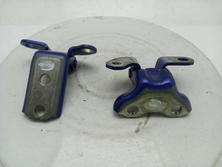 Toyota Aygo X Door Hinge 2021-2026