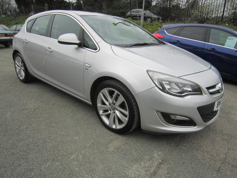2013 Vauxhall Astra 2.0 CDTi 16V ecoFLEX SRi [165] 5dr HATCHBACK Diesel Manual