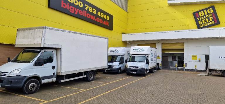 LUKE MAN VAN  - HOUSE REMOVALS IN RICKMANSWORTH , MAN & VAN,  RELIABLE , HELPFUL. FULLY INSURED 