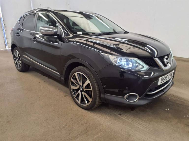 2016 Nissan Qashqai 1.6 DiG-T Tekna [Non-Panoramic] 5dr HATCHBACK PETROL Manual