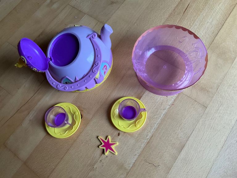 My Little Pony Musical Tea Set