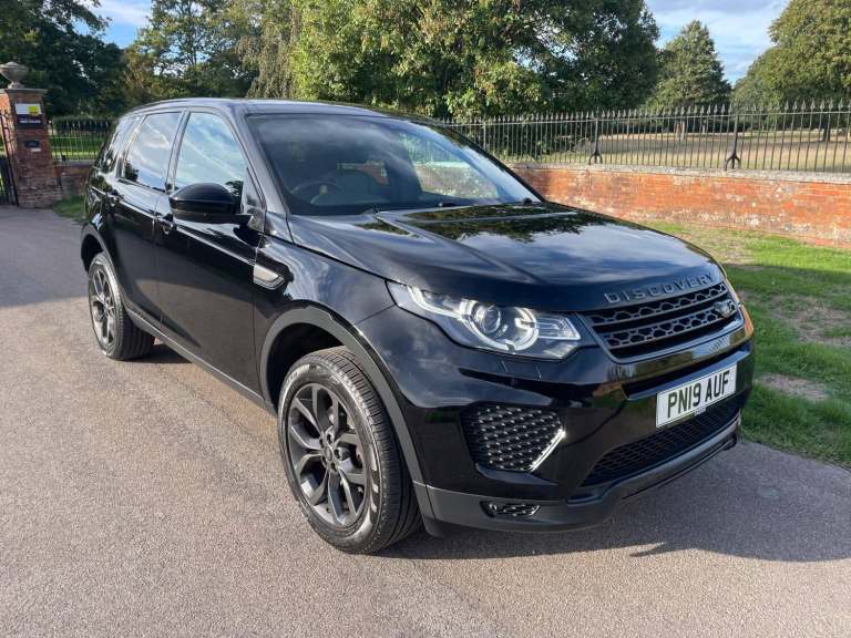 Land Rover Discovery Sport 2.0 TD4 Landmark Auto 4WD Euro 6 (s/s) 5dr Diesel Automatic