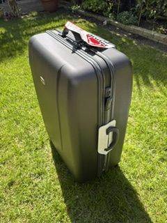 ANTLER QUANTUM LUXE PROFESSIONAL HARD-SIDED SUITCASE BRAND NEW