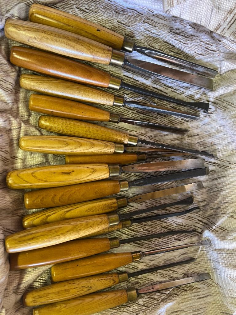 Set of Wood Carving Chisels – Good Condition