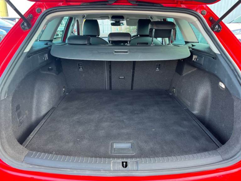  SEAT Leon Estate 1.5 Etsi Mhev Fr Estate 5dr Petrol Hybrid Dsg Euro 6 s/s 150