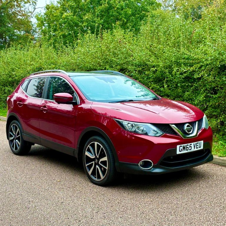 2016 NISSAN QASHQAI TEKNA - NEW MOT - 72 MPG - £20 TAX - FULL HISTORY - SELF PARKING - ULEZ FREE