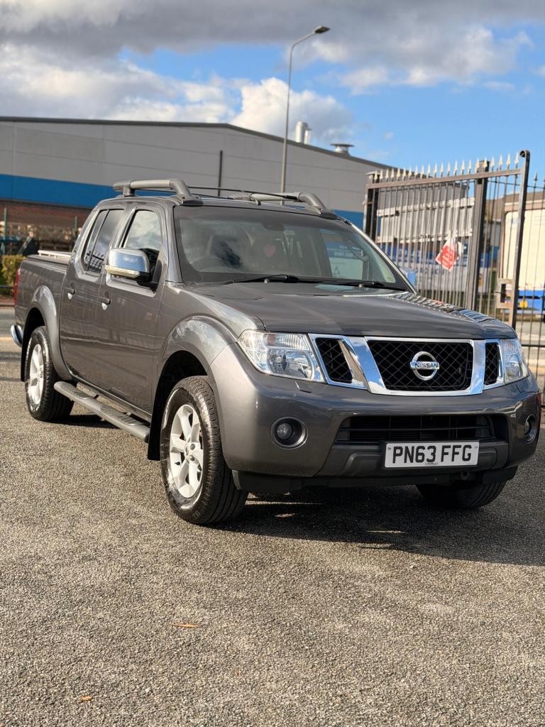 2013 63 NISSAN NAVARA 2.5 DCI TEKNA 190PS GREY FSH 1 OWNER ONLY 60K 