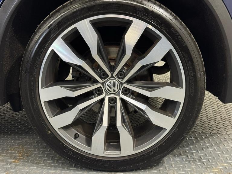 2017 Volkswagen Tiguan TDI R-Line SUV Diesel Automatic