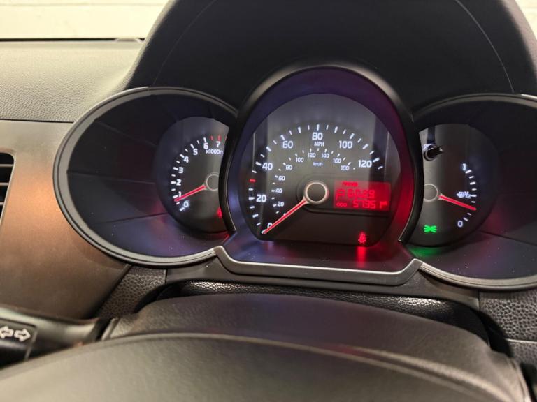 2014 Kia Picanto 1.25 2 5dr Auto HATCHBACK PETROL Automatic