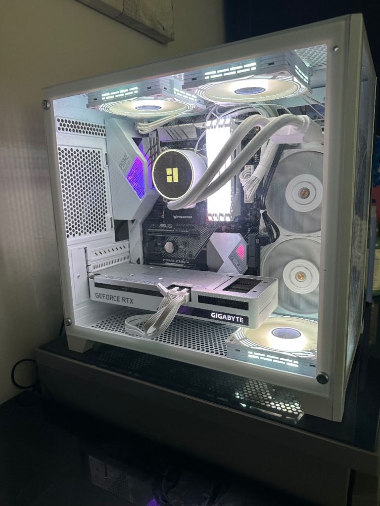 Gaming PC RTX 3060 Ti / 32GB RAM / i7 