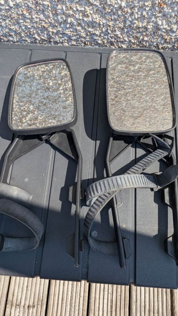Caravan towing mirrors 