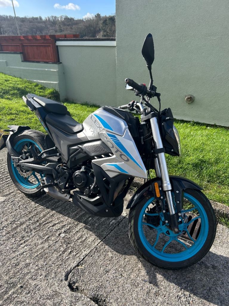 Lexmoto, LS-Z, 2025, 124 (cc)