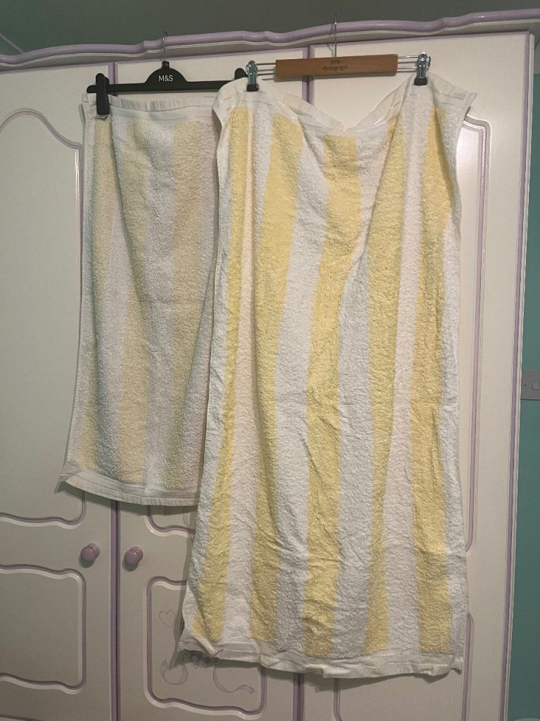 Kingsley lemon and white striped towels 