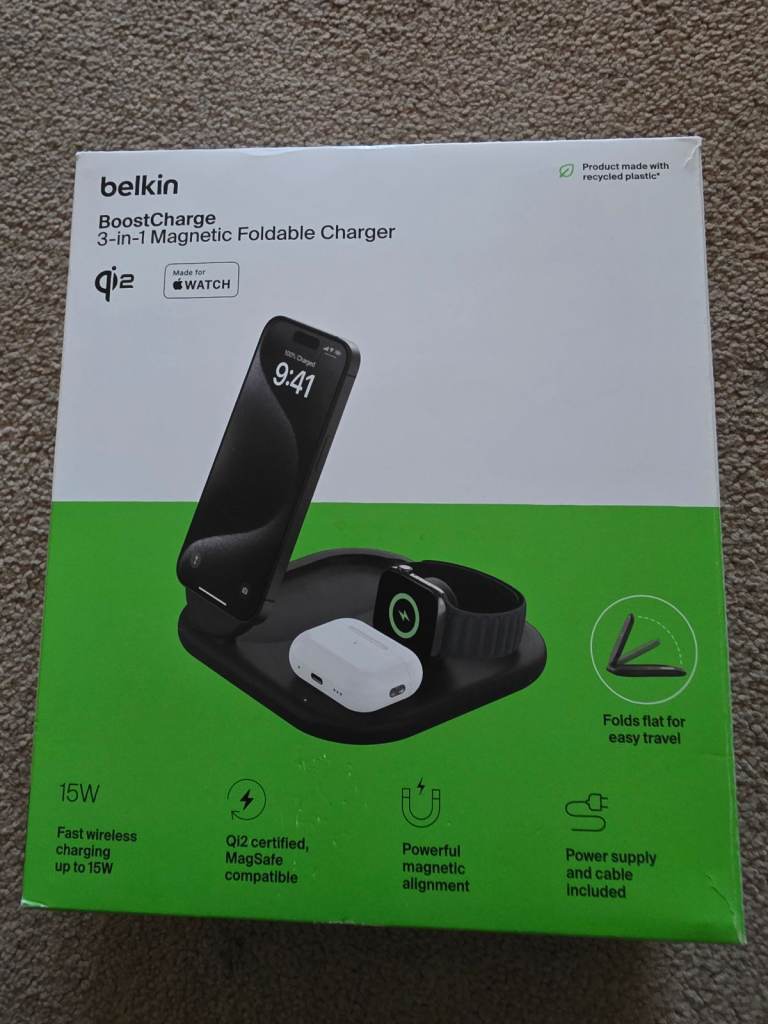 Belkin BoostCharge 3-in-1 Magnetic Foldable Charger - New