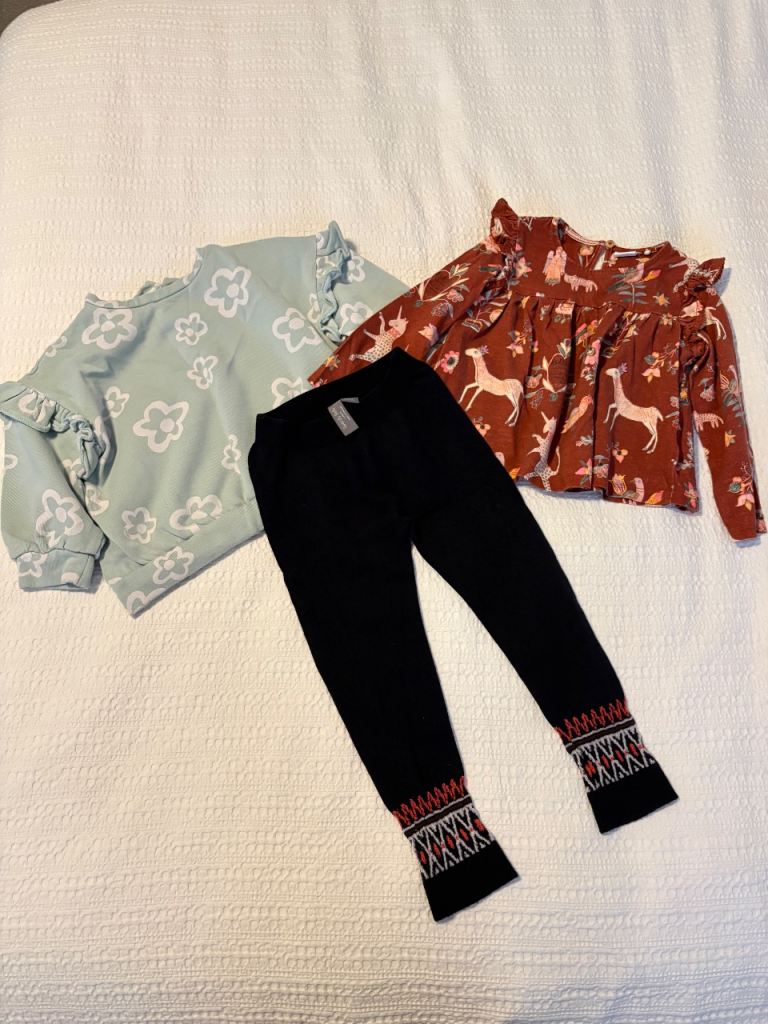 Girls clothes bundle size 3/4 years 